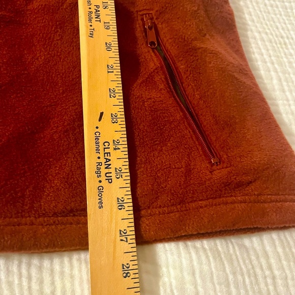 Columbia Fleece Vest - XL - Picture 3 of 5